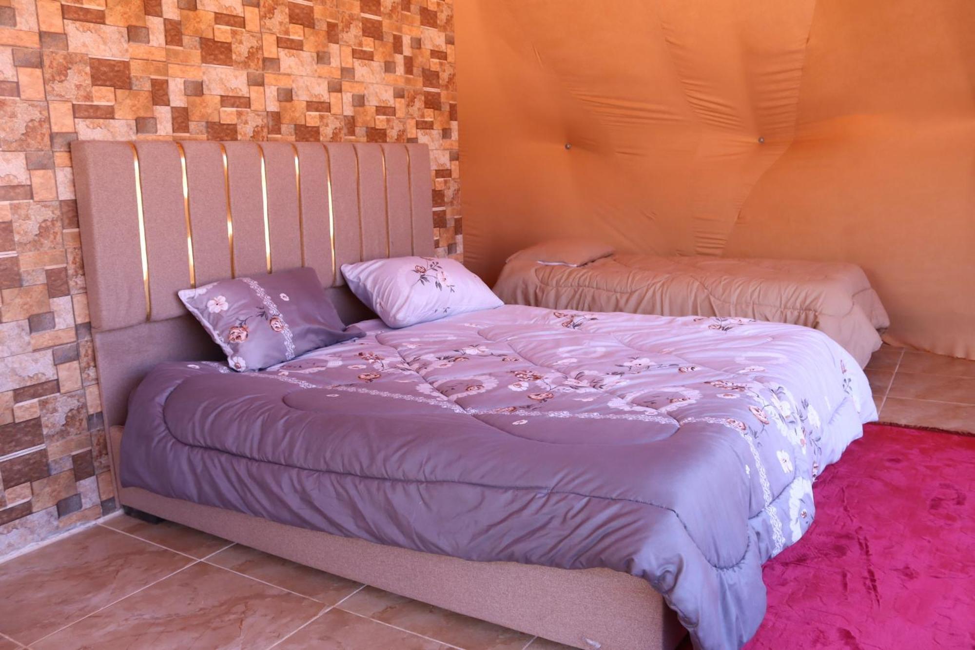 Wadi Rum Bubble Camp & Tour Exterior foto